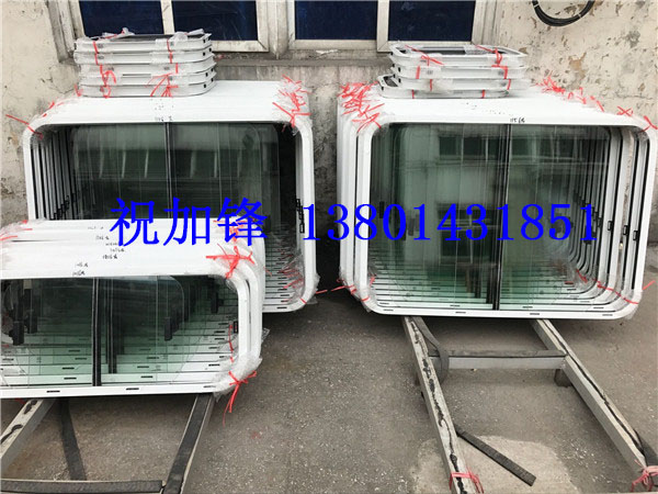 客車(chē)車(chē)窗